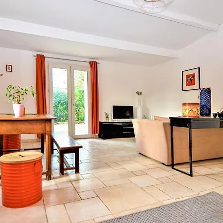 2 Bedroom Beautiful In