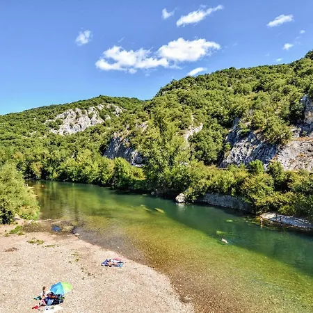 2 Bedroom Beautiful In * Tavel