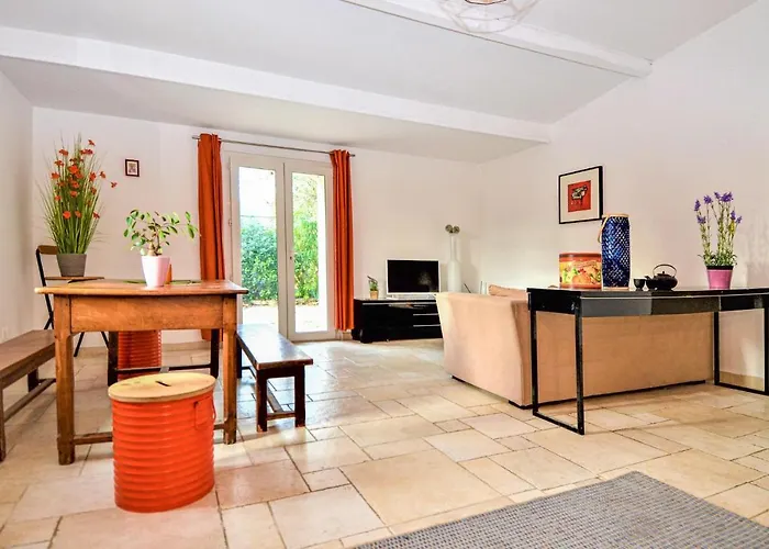 2 Bedroom Beautiful In